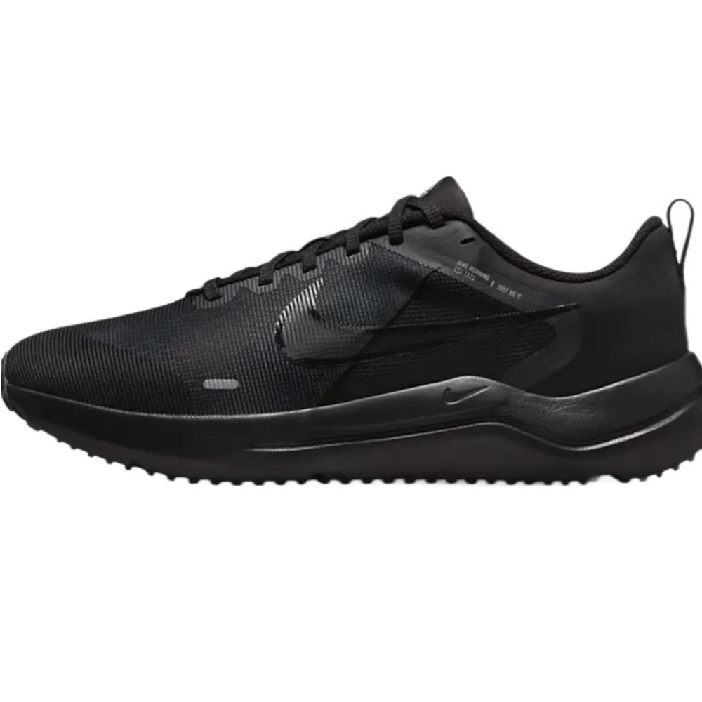 Nike Men's Black Athletic Sneakers